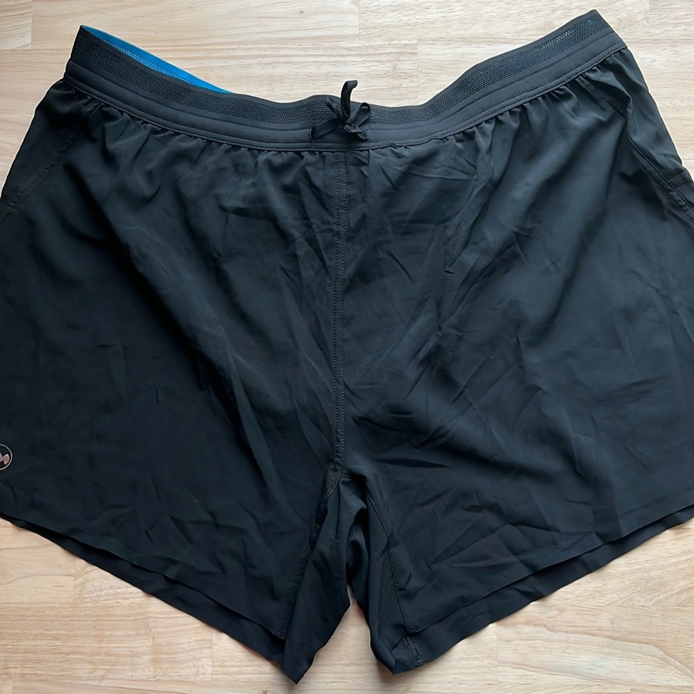 Janji men’s AFO shorts